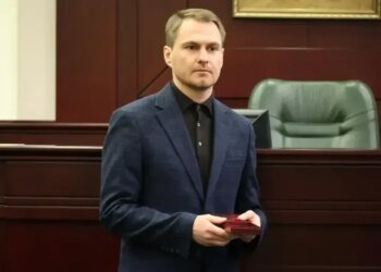 Від корупції до держзради та терактів – Кравченко назвав головні підозри за тиждень