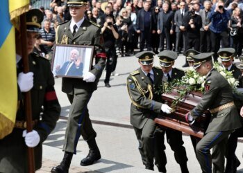 У Львові попрощалися зі Степаном Кубівим: як пройшла церемонія