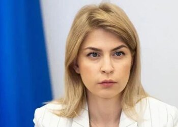 Зеленський надіслав понад 600 листів Трампу і Конгресу – посол