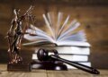 Вища рада правосуддя відсторонила трьох суддів Верховного Суду у справі про корупцію