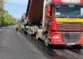 Ліквідували тисячі ям: як на Дніпропетровщині ремонтують траси