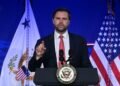 Вэнс ответил на предложение Ирана передать России обогащенный уран