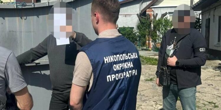 Незаконний житловий сертифікат: на Дніпропетровщині підробили знищення будинку