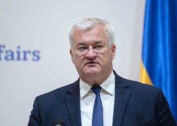 Сибига впервые встретился с новой главой МИД Венгрии: о чем говорили