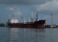 ЕС рассматривает замораживание ценового потолка на российскую нефть, – Bloomberg