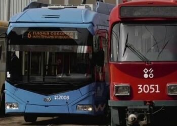 У Дніпрі змінили рух громадського транспорту: нові схеми