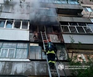Четверо людей загинули, ще 19 дістали поранень: окупанти атакували Дніпропетровщину ракетою та безпілотниками