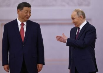 Китай держит РФ на дистанции: Коваленко назвал важный нюанс визита Путина в Пекин