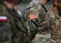Польша предложила США разместить дополнительные войска у границ РФ