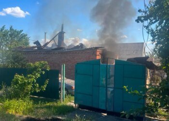 Понад 40 ударів по Дніпропетровщині: серед шести поранених є дитина