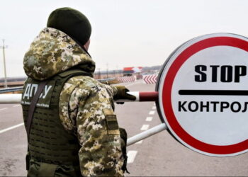Кого из пенсионеров не выпустят за границу: адвокат назвала условие