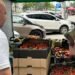 Такий продаж заборонено: у Дніпрі під прицілом овочі та фрукти