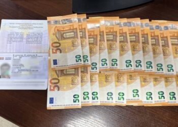 Запропонував €1000 на кордоні: чим закінчився намір жителя Дніпропетровщини