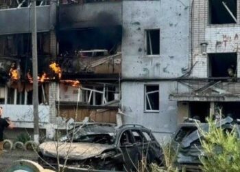 Поки люди були у своїх домівках: атака рф на Павлоград забрала життя, поранила дітей