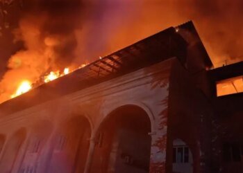 Після удару рф по друкарні у Києві МОН оцінює втрати підручників