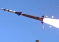 Щонайменше 5 ракет атакували Київ, у кількох районах спалахнули пожежі, атака триває
