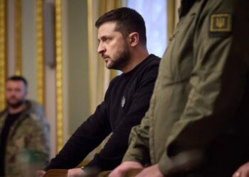 Зеленський попередив про високу вірогідність масованого удару рф цієї ночі