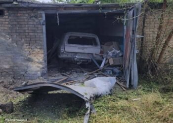 Ворог засипав дронами й снарядами: на Дніпропетровщині восьмеро постраждалих