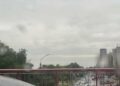 Міст, центр і набережна стали: Дніпро скували затори