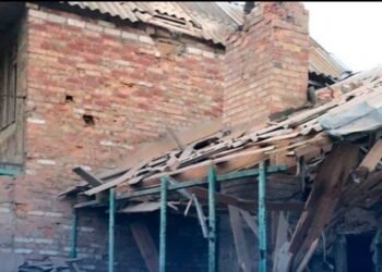 Майже 30 атак за день: росіяни накрили три райони Дніпропетровщини, є поранений