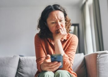 Мобильная связь по графику? В Крыму окупанты будут выключать сеть большую часть суток