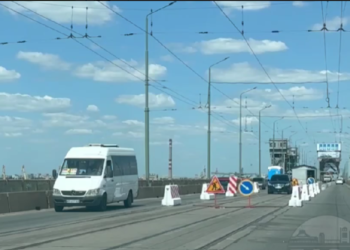 Ремонти охопили Дніпро: як цього тижня курсує громадський транспорт