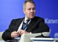 Иноземцев объяснил, почему удары по НПЗ бьют по России сильнее всего