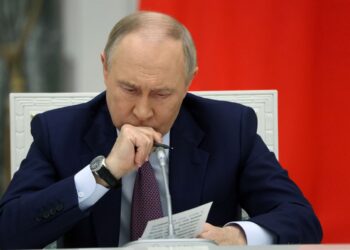 Визит главы ЦРУ в Москву совпал с тремя закрытыми указами Путина, – росСМИ