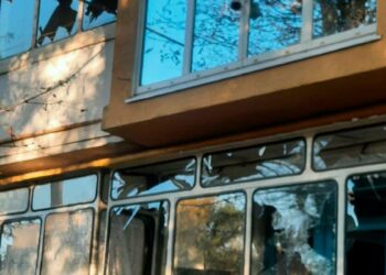 Понад 20 атак на Дніпропетровщину: є поранений, пошкоджені школи та житлові будинки
