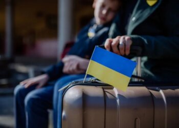 Українці дедалі частіше залишають Польщу та переїжджають до Чехії