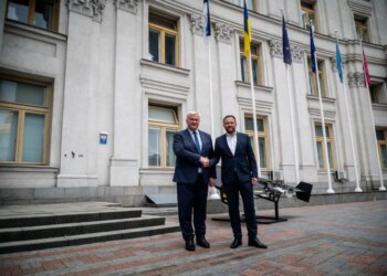 ППО, санкції проти рф, шлях до миру і вступ до ЄС – голови МЗС України і Естонії провели зустріч