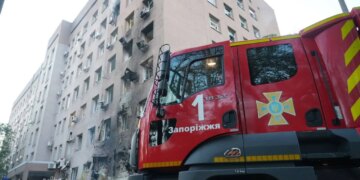 росіяни вранці атакували два медзаклади Запоріжжя, є поранений