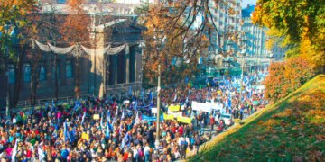 ЦПД попереджає про спроби рф втягнути військових у протестні акції