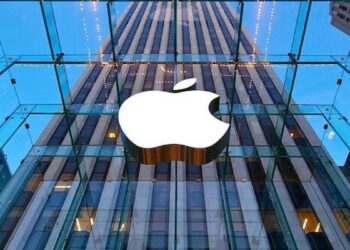 Apple розробляє фітнес-трекер без екрана – ЗМІ
