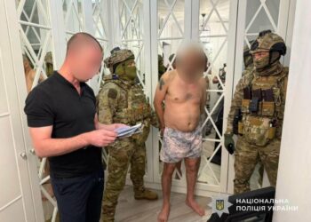 Штучна аварія, пограбування і підпал: на Дніпропетровщині затримали вірменина