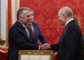 Bloomberg: Москва ужесточает требования накануне визита посланцев Трампа в Киев