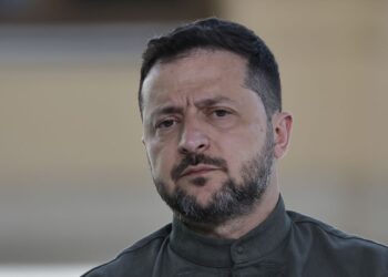 Зеленский приехал на фронт: наградил бойцов операции “Вивальди” на Лиманском направлении