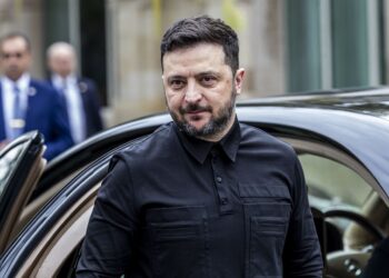 США предложили встречу в трехстороннем формате в Эмиратах, – Зеленский