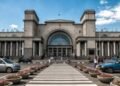 Кілька нових ударів по вокзалу Дніпра: чи є постраждалі та що буде з потягами