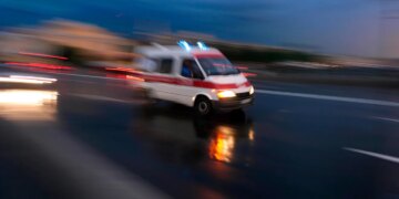 У Києві медикам "швидкої" будуть доплачувати за роботу під час ворожих атак – про які суми йдеться