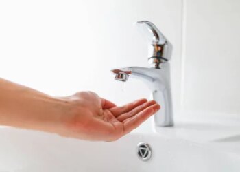 У п’яти районах Києва знизився тиск у водопровідних мережах, деякі будинки можуть залишитись без води