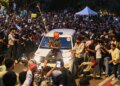 В Індії затримали сотні протестувальників і лідера молодіжного руху через скандал із виборами