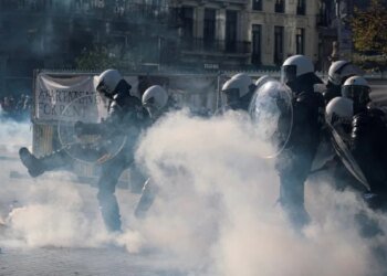 У центрі Брюсселя молодь влаштувала заворушення: близько 10 затриманих