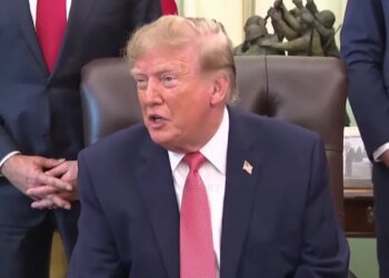 Трамп заявив, що російські танки застрягли під Києвом у 2022 році через найсильніший за 10 років дощ
