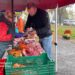 М’ясо тут поза законом: у Дніпрі на вулиці припинили стихійний продаж