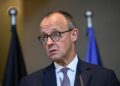 “Украинцев не сломать террором”: Мерц приехал в Киев с оборонным бизнесом и миллиардом евро
